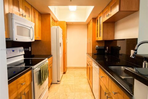 Condominio en venta en Miami, Florida, 2 dormitorios, 85.75 m2 № 2089279 - foto 5