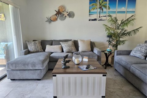 Condo in Venice, Florida, 2 bedrooms  № 2378110 - photo 6