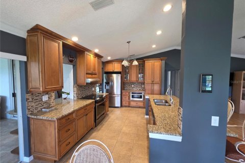 Casa en venta en Spring Hill, Florida, 2 dormitorios, 200.39 m2 № 1883069 - foto 9