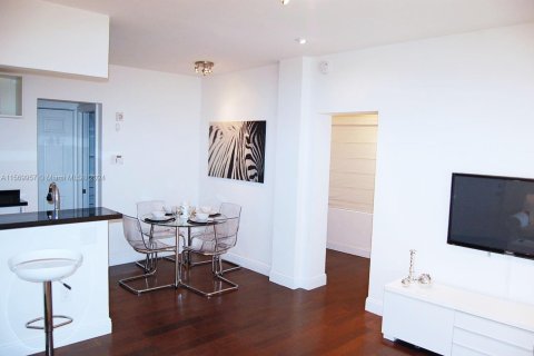 Condominio en venta en Miami Beach, Florida, 1 dormitorio, 43.66 m2 № 1741665 - foto 5