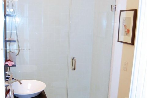 Condominio en venta en Miami Beach, Florida, 1 dormitorio, 43.66 m2 № 1741665 - foto 15