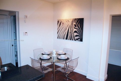 Condominio en venta en Miami Beach, Florida, 1 dormitorio, 43.66 m2 № 1741665 - foto 19