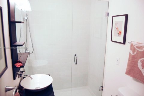 Condominio en venta en Miami Beach, Florida, 1 dormitorio, 43.66 m2 № 1741665 - foto 14