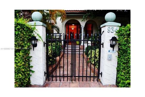 Condominio en venta en Miami Beach, Florida, 1 dormitorio, 43.66 m2 № 1741665 - foto 8