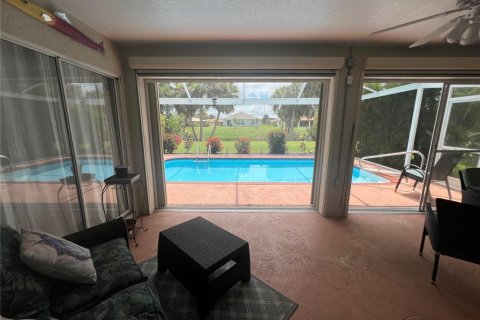 Casa en alquiler en Port Charlotte, Florida, 3 dormitorios, 138.89 m2 № 1855964 - foto 29