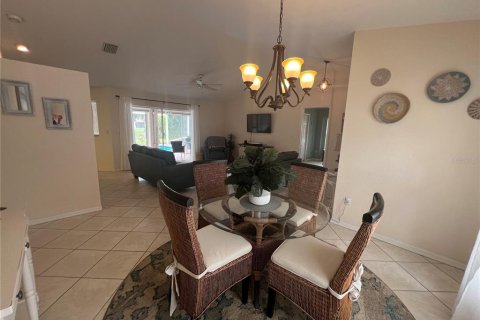 Casa en alquiler en Port Charlotte, Florida, 3 dormitorios, 138.89 m2 № 1855964 - foto 9