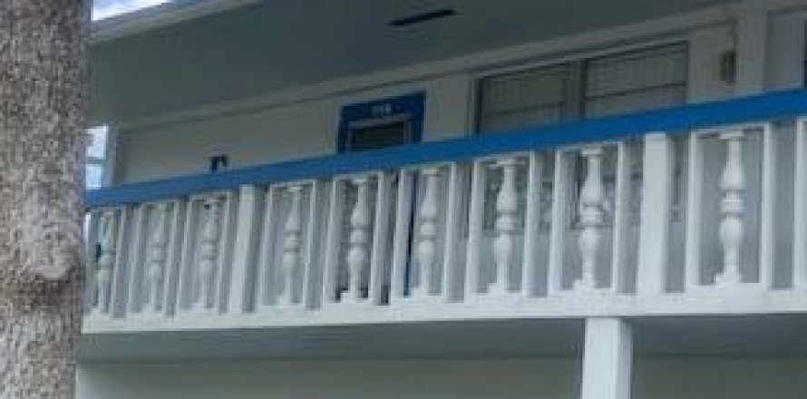 Condo in Deerfield Beach, Florida, 2 bedrooms № 1098915