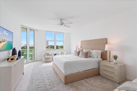 Condo in Boca Raton, Florida, 2 bedrooms  № 2382749 - photo 11