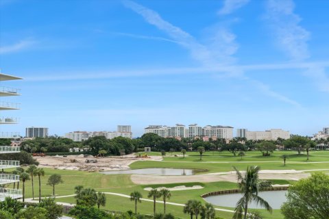 Condo in Boca Raton, Florida, 2 bedrooms  № 2382749 - photo 23