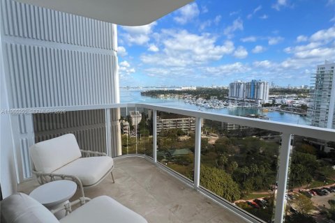 Copropriété à louer à Miami Beach, Floride: 2 chambres, 110.55 m2 № 2027008 - photo 19