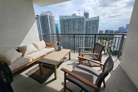 Condo in Miami, Florida, 2 bedrooms  № 1964403 - photo 19
