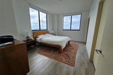 Condo in Miami, Florida, 2 bedrooms  № 1964403 - photo 4