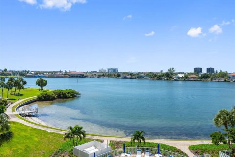Condominio en venta en South Pasadena, Florida, 2 dormitorios, 106.37 m2 № 2421853 - foto 2
