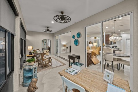 House in Lake Wales, Florida 3 bedrooms, 171.59 sq.m. № 1914890 - photo 23