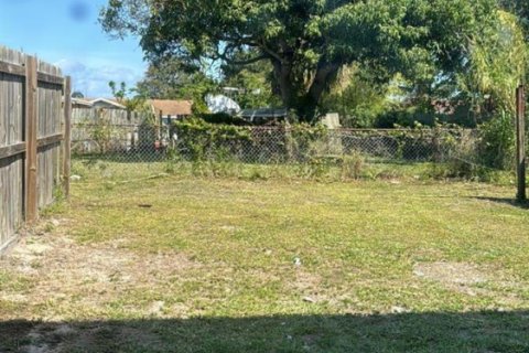 Villa ou maison à louer à Riviera Beach, Floride: 2 chambres, 133.78 m2 № 2185461 - photo 13