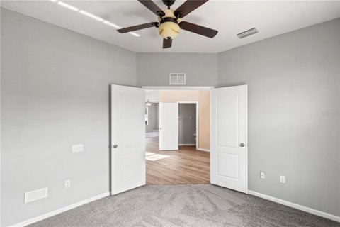 Villa ou maison à vendre à Wesley Chapel, Floride: 4 chambres, 233.56 m2 № 2143608 - photo 22