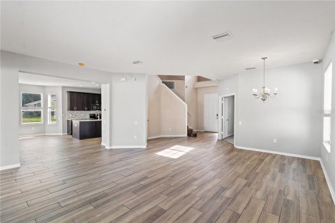 Villa ou maison à vendre à Wesley Chapel, Floride: 4 chambres, 233.56 m2 № 2143608 - photo 9