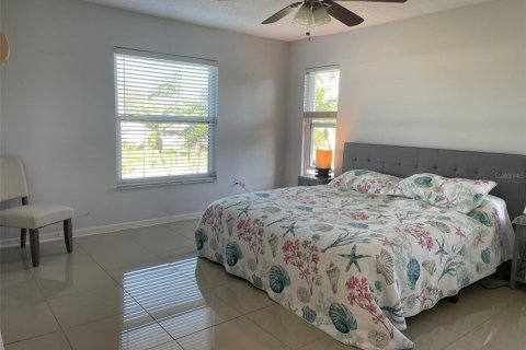 Copropriété à vendre à Largo, Floride: 2 chambres, 113.81 m2 № 1581297 - photo 11