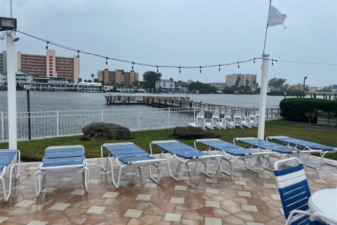 Copropriété à vendre à Largo, Floride: 2 chambres, 113.81 m2 № 1581297 - photo 7