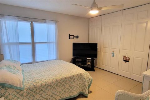 Copropriété à vendre à Largo, Floride: 2 chambres, 113.81 m2 № 1581297 - photo 15