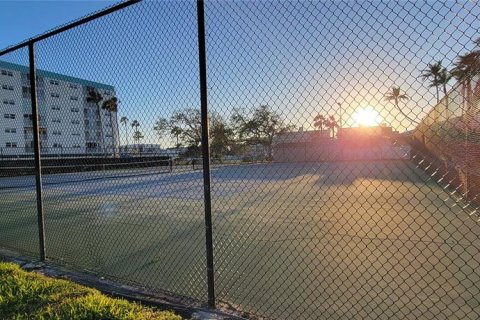 Copropriété à vendre à Largo, Floride: 2 chambres, 113.81 m2 № 1581297 - photo 30