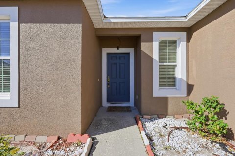 House in Orlando, Florida 4 bedrooms, 143.91 sq.m. № 2225083 - photo 6