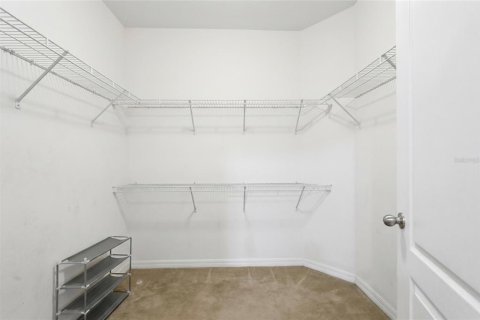 House in Orlando, Florida 4 bedrooms, 143.91 sq.m. № 2225083 - photo 20