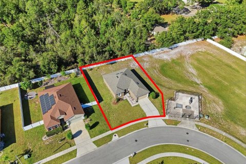 House in Orlando, Florida 4 bedrooms, 143.91 sq.m. № 2225083 - photo 4