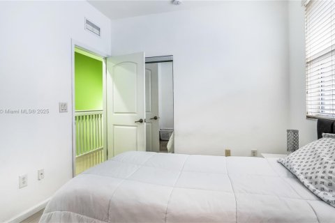 Adosado en venta en Oakland Park, Florida, 3 dormitorios, 139.73 m2 № 1889957 - foto 27