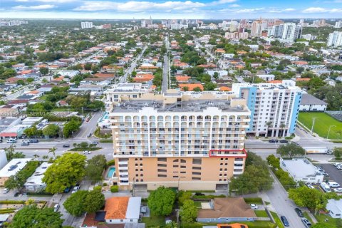 Copropriété à vendre à Miami, Floride: 2 chambres, 120.4 m2 № 2378478 - photo 30