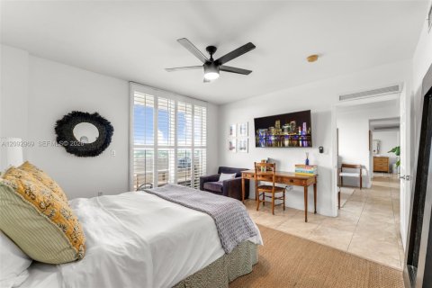 Copropriété à vendre à Miami, Floride: 2 chambres, 120.4 m2 № 2378478 - photo 13