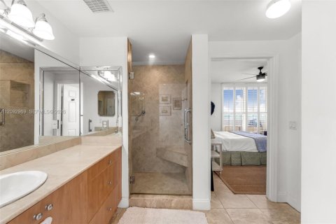 Copropriété à vendre à Miami, Floride: 2 chambres, 120.4 m2 № 2378478 - photo 14