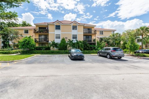 Condo in Coral Springs, Florida, 2 bedrooms  № 2267712