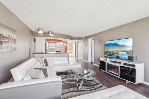 Copropriété à vendre à Saint Petersburg, Floride: 1 chambre, 75.72 m2 № 1657863 - photo 11