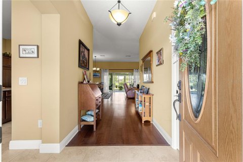 Casa en venta en The Villages, Florida, 4 dormitorios, 208.84 m2 № 1912535 - foto 10