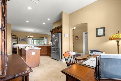Casa en venta en The Villages, Florida, 4 dormitorios, 208.84 m2 № 1912535 - foto 13