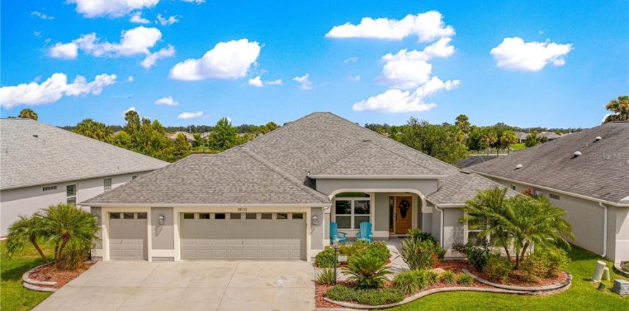 Casa en The Villages, Florida 4 dormitorios, 208.84 m2 № 1912535
