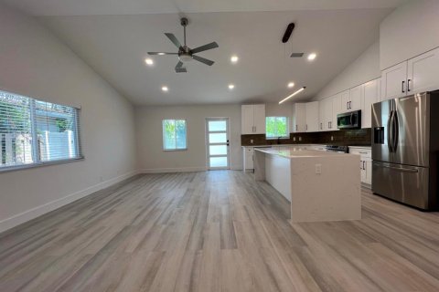 Villa ou maison à louer à Oakland Park, Floride: 3 chambres, 139.35 m2 № 2439185 - photo 11