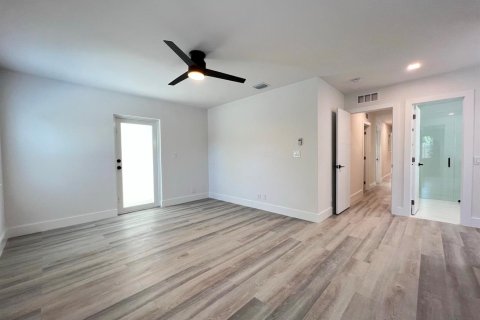 Villa ou maison à louer à Oakland Park, Floride: 3 chambres, 139.35 m2 № 2439185 - photo 5