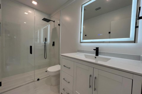 Villa ou maison à louer à Oakland Park, Floride: 3 chambres, 139.35 m2 № 2439185 - photo 28