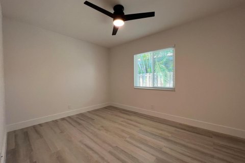 Villa ou maison à louer à Oakland Park, Floride: 3 chambres, 139.35 m2 № 2439185 - photo 26