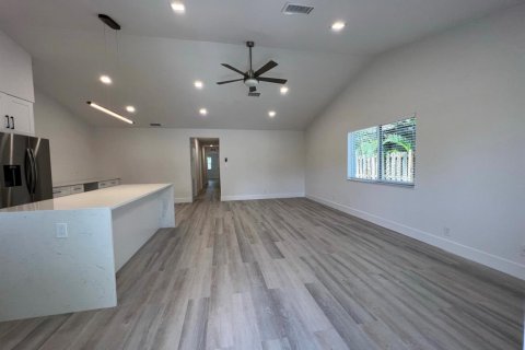 Villa ou maison à louer à Oakland Park, Floride: 3 chambres, 139.35 m2 № 2439185 - photo 7