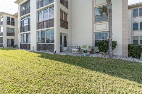 Copropriété à louer à Clearwater, Floride: 2 chambres, 98.48 m2 № 2123114 - photo 28