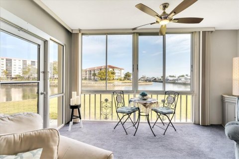 Copropriété à louer à Clearwater, Floride: 2 chambres, 98.48 m2 № 2123114 - photo 10