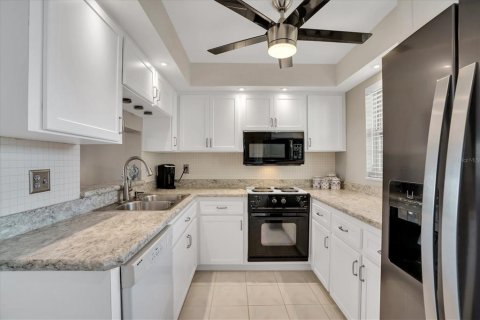 Copropriété à louer à Clearwater, Floride: 2 chambres, 98.48 m2 № 2123114 - photo 15