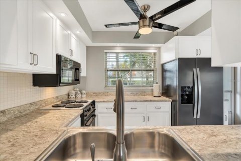 Copropriété à louer à Clearwater, Floride: 2 chambres, 98.48 m2 № 2123114 - photo 13