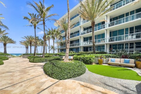 Condominio en alquiler en Miami Beach, Florida, 2 dormitorios, 145.39 m2 № 1991052 - foto 18