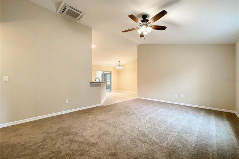 House in Ocala, Florida 3 bedrooms, 134.24 sq.m. № 1880928 - photo 9