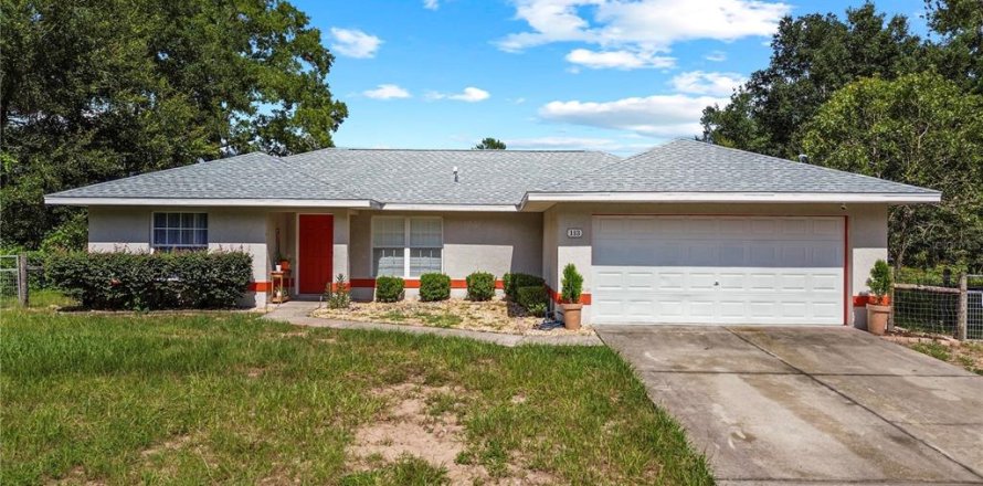 Villa ou maison à Ocklawaha, Floride 3 chambres, 126.53 m2 № 1853713