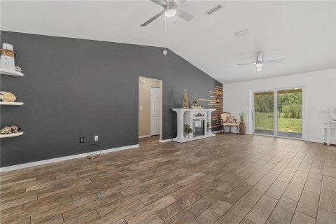 Villa ou maison à vendre à Ocklawaha, Floride: 3 chambres, 126.53 m2 № 1853713 - photo 11